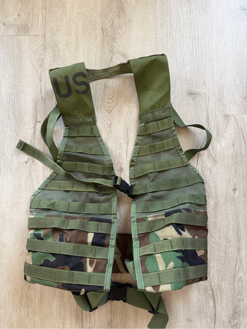 Specialty Defense Systems US Military Molle BDU Adjustable Vest